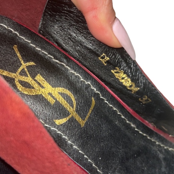 YSL High Heel Pumps - Picture 3 of 7